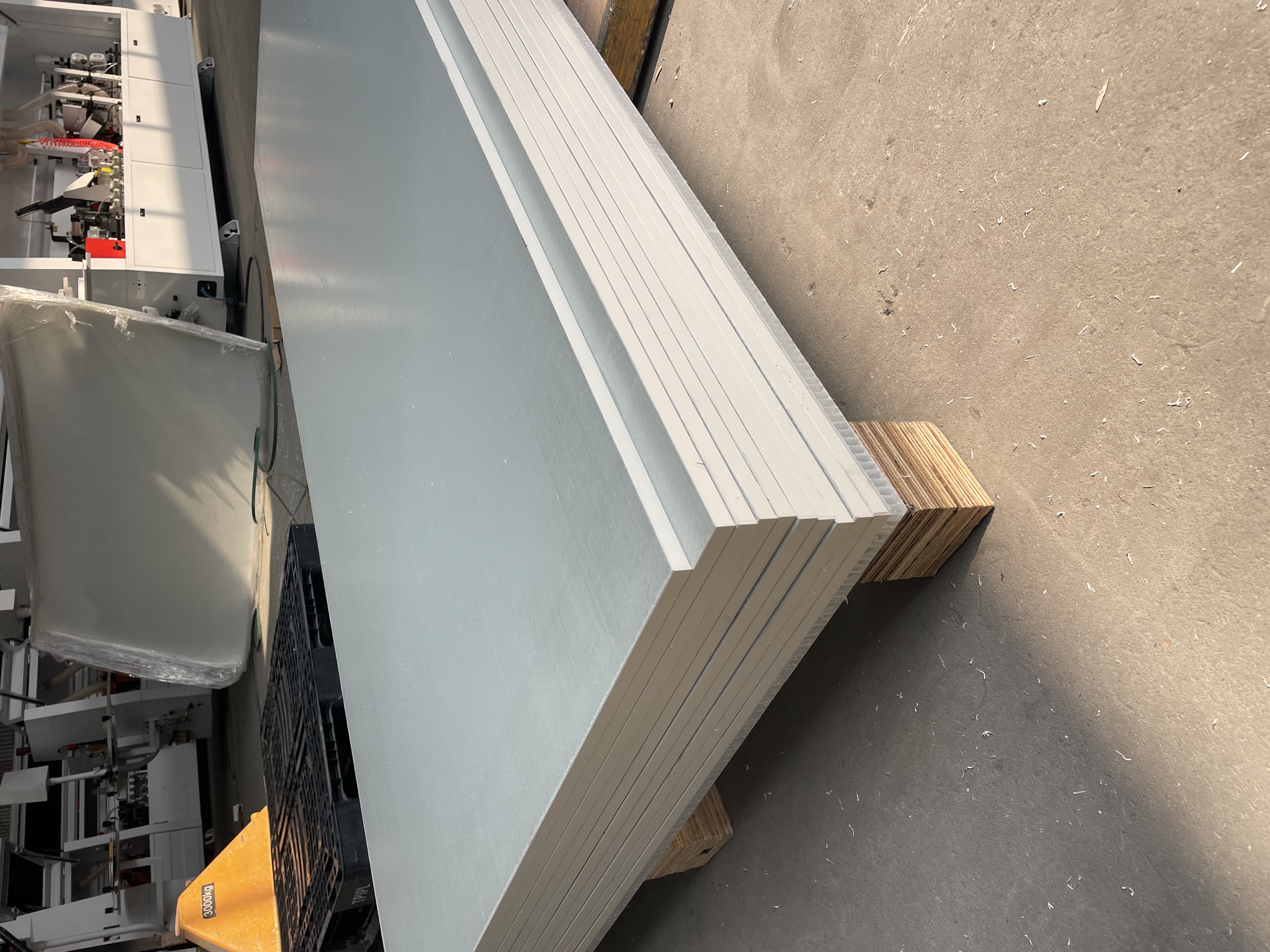 ボートファイバー板のエンドキャップ1