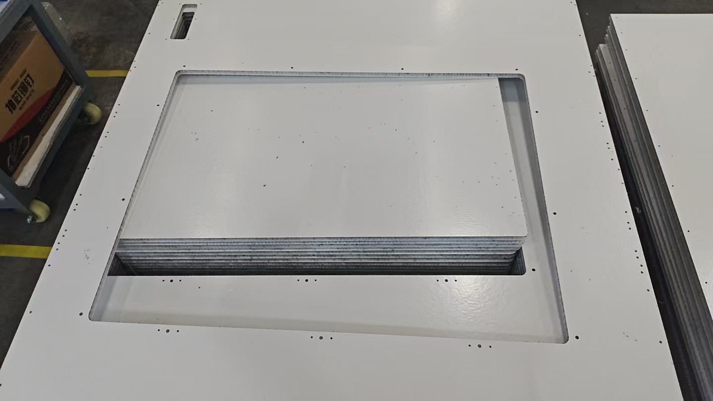 custom-pp-honeycomb-panel-for-rv カスタムのppハニ combパネルを表示する